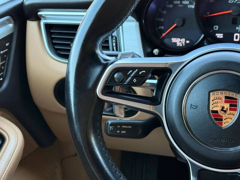 2017 Porsche Macan GTS