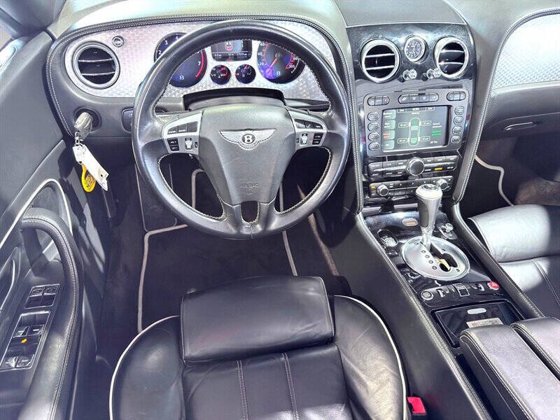 2011 Bentley Continental 24
