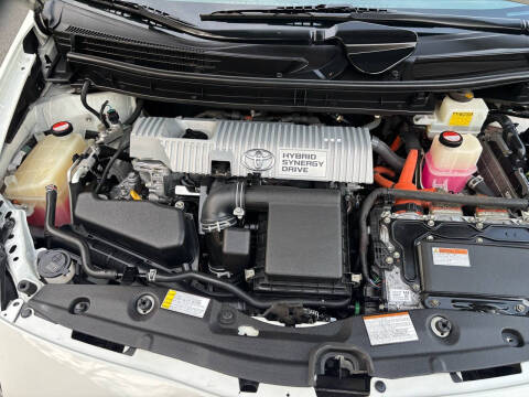 2015 Toyota Prius Two