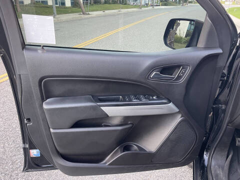 2017 Chevrolet Colorado LT