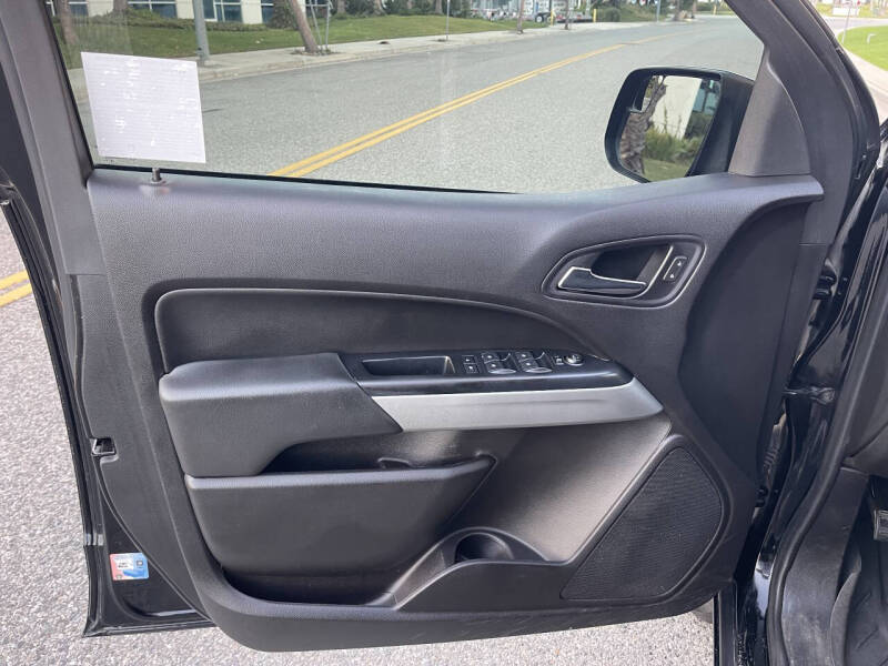 2017 Chevrolet Colorado LT