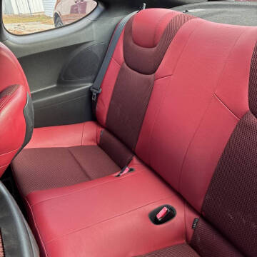 2013 Hyundai Genesis Coupe 3.8 R-Spec