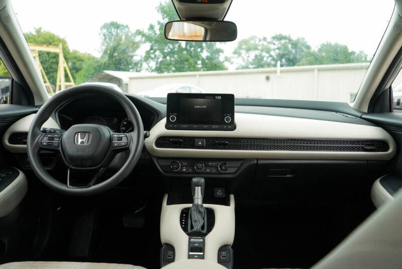 2023 Honda HR-V LX