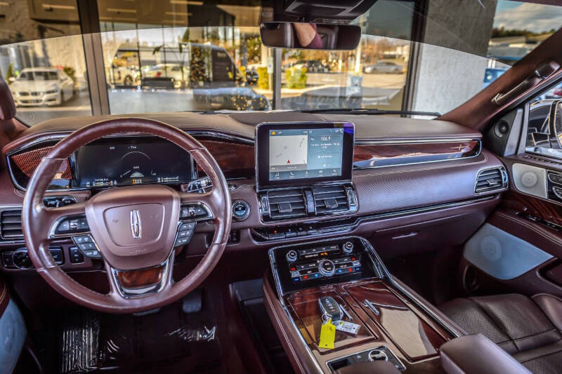 2019 Lincoln Navigator Black Label