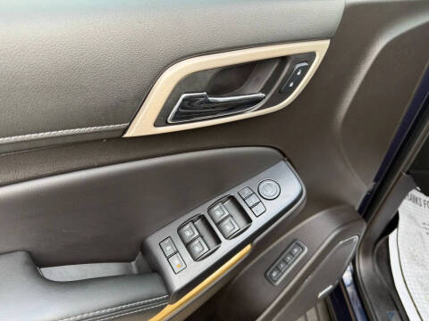 2017 GMC Yukon Denali