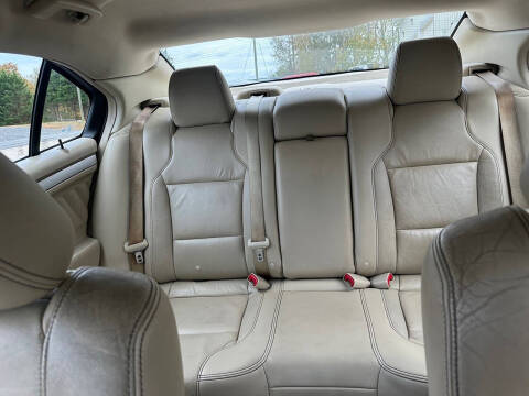 2017 Ford Taurus SEL