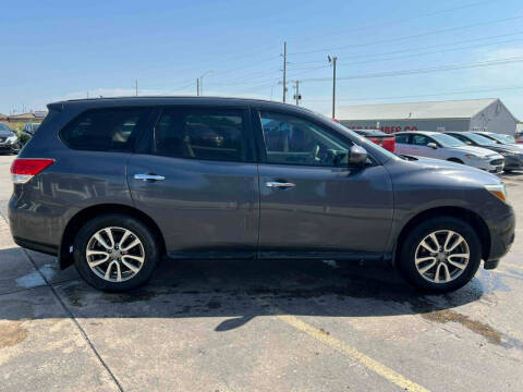2013 Nissan Pathfinder S