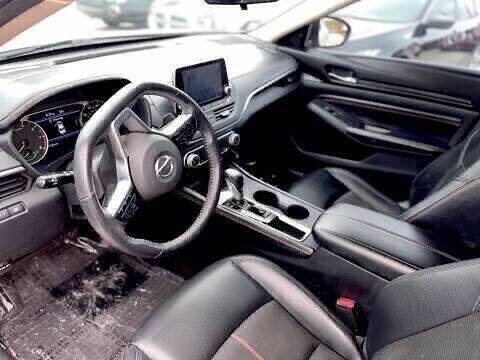 2021 Nissan Altima 2.5 SR