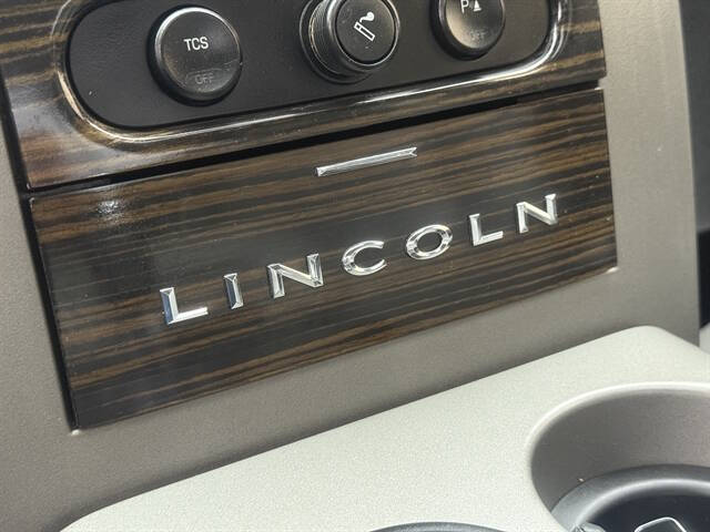 2008 Lincoln Mark LT