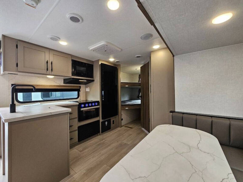 2025 KZ RV Connect SE