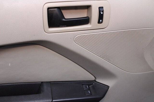 2010 Ford Mustang V6