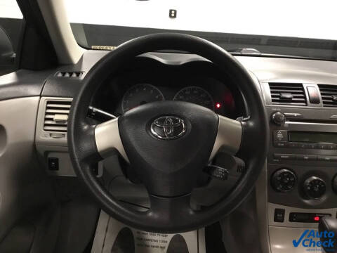 2011 Toyota Corolla LE
