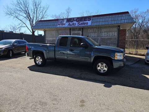 2009 Chevrolet Silverado 1500 for sale at Nu-Gees Auto Sales LLC in Peoria IL