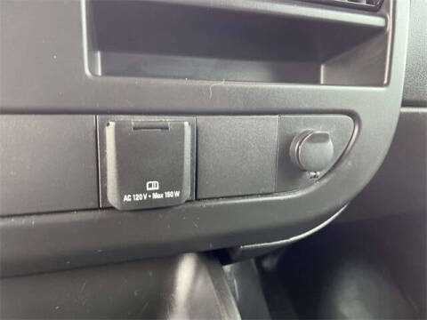 2023 Chevrolet Express 2500