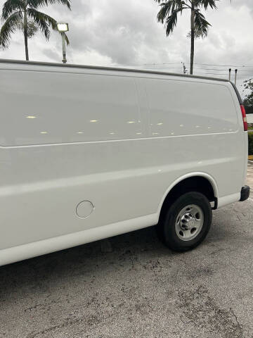 2015 Chevrolet Express 2500