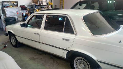 1976 Mercedes-Benz 450-Class