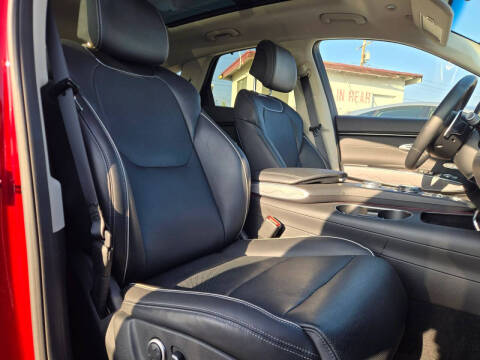 2023 Genesis GV70 2.5T Standard