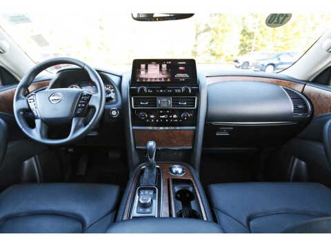 2024 Nissan Armada SL