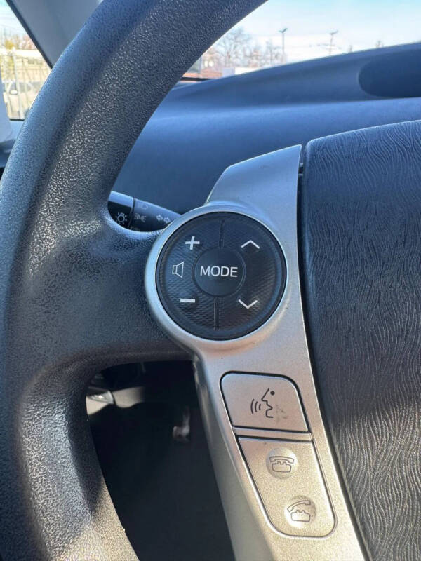 2015 Toyota Prius Plug-in Hybrid