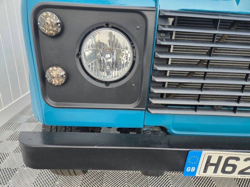1991 Land Rover Defender