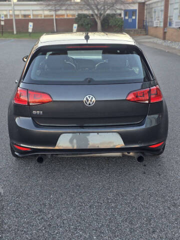 2016 Volkswagen Golf GTI SE