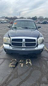 2005 Dodge Dakota for sale at New Start Motors LLC in Montezuma IN