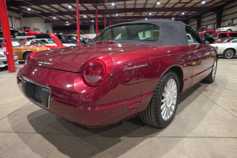 2004 Ford Thunderbird Deluxe