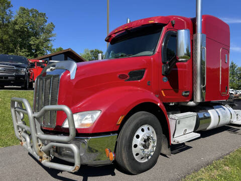 2015 Peterbilt 579 Sleeper Tractor