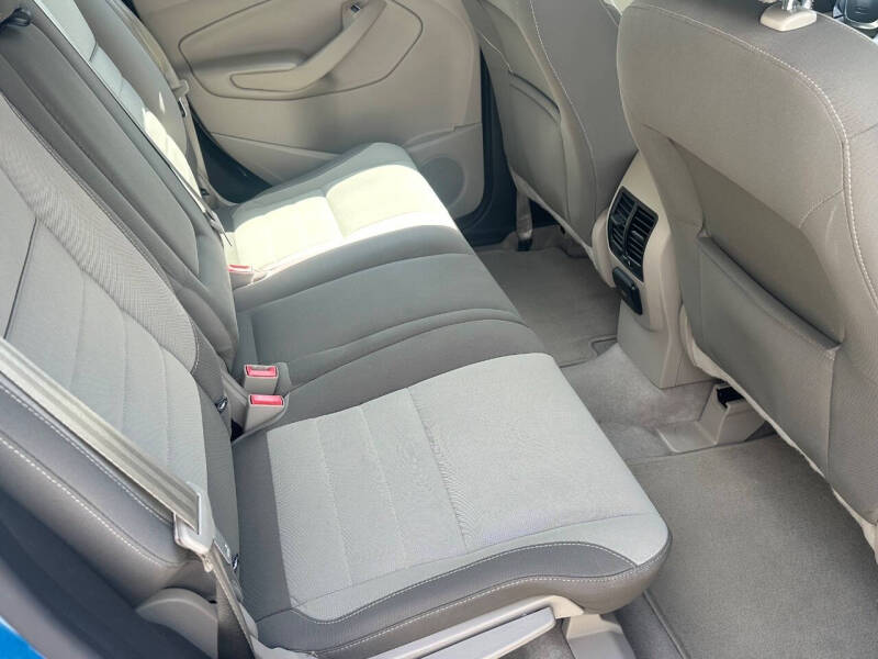 2013 Ford C-MAX Hybrid SE