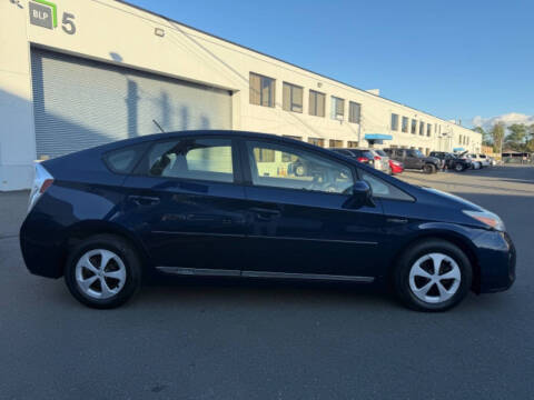 2012 Toyota Prius Two