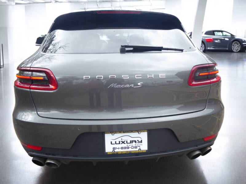 2015 Porsche Macan S