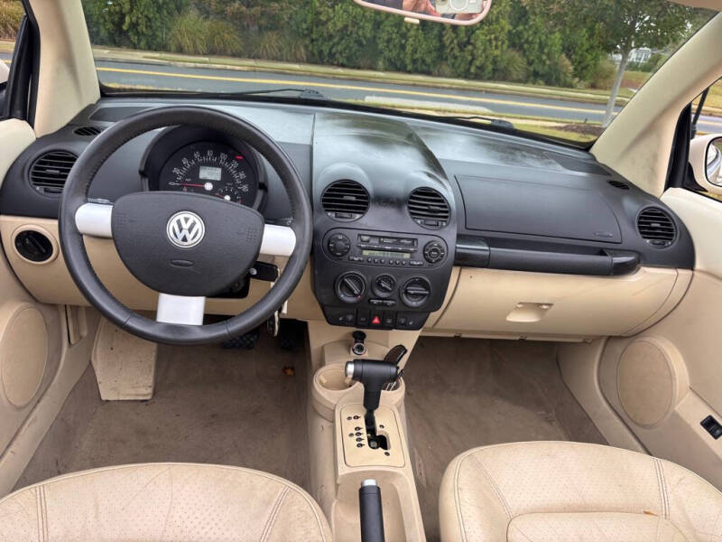 2003 Volkswagen New Beetle Convertible GLS