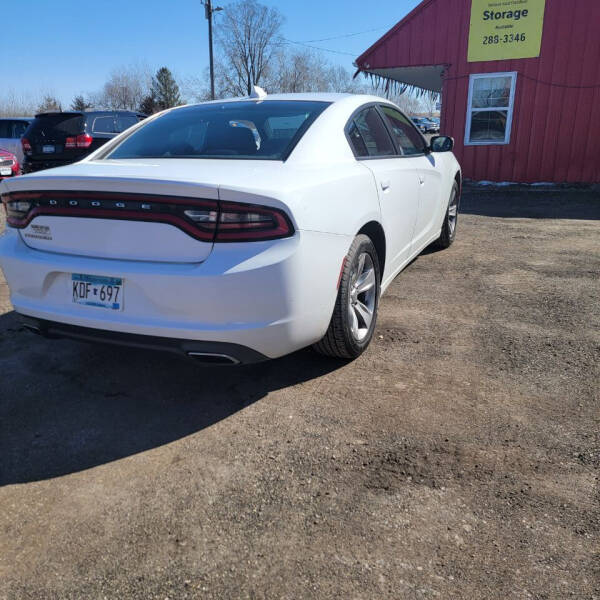 2015 Dodge Charger SXT