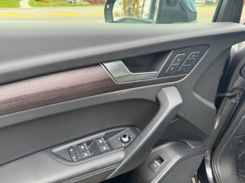 2021 Audi Q5 quattro Premium Plus 45 TFSI