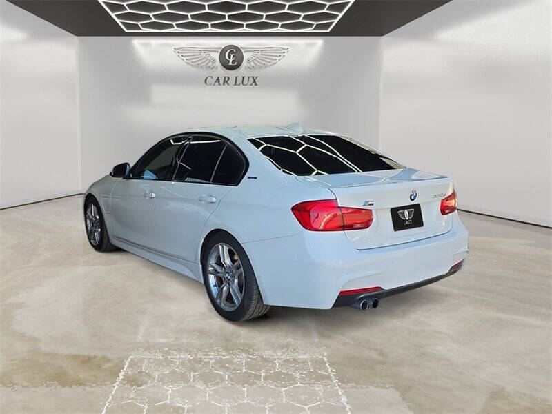 2017 BMW 3 Series 330e iPerformance