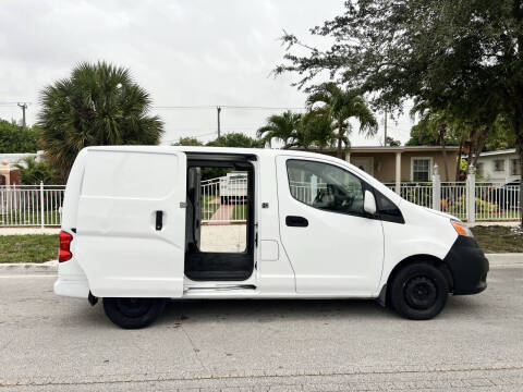 2016 Nissan NV200 SV