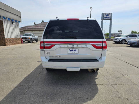 2017 Lincoln Navigator Select