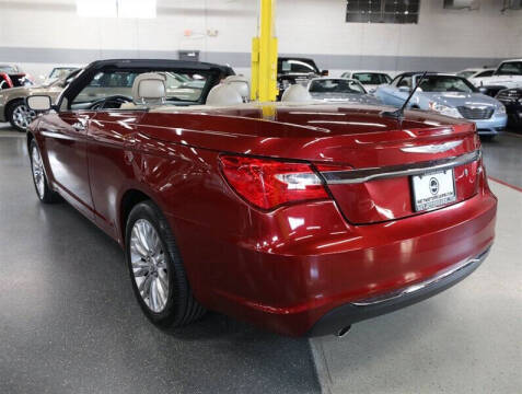 2013 Chrysler 200 Limited