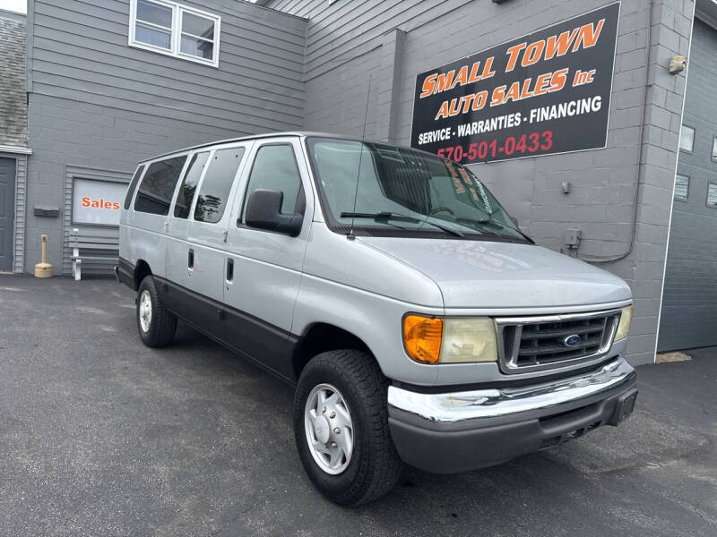2006 Ford E-Series E-350 SD XLT