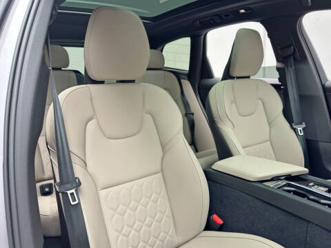2026 Volvo XC60 B5 Core