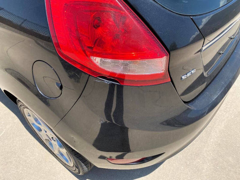 2011 Ford Fiesta SES