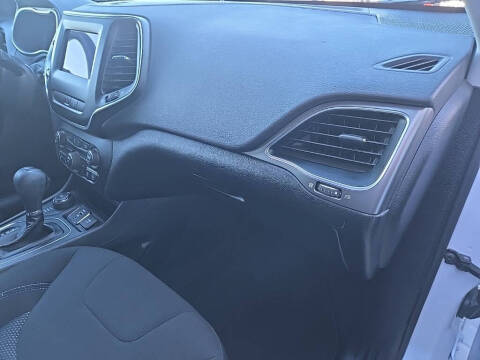 2021 Jeep Cherokee Latitude