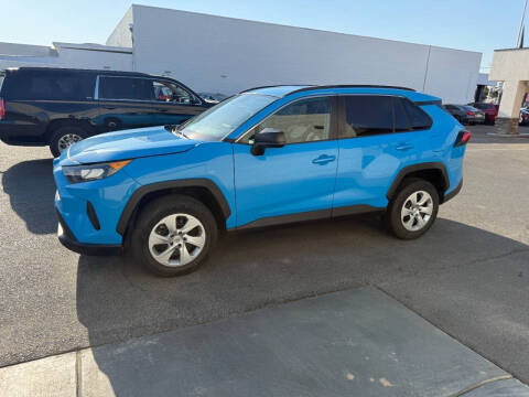 2019 Toyota RAV4 LE