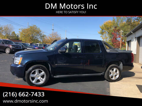 2007 Chevrolet Avalanche for sale at DM Motors Inc in Maple Heights OH