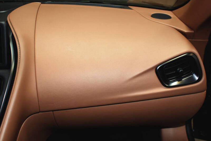 2019 Aston Martin DB11 AMR