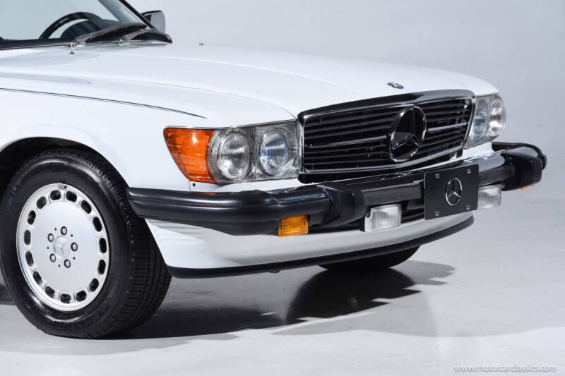 1989 Mercedes-Benz 560-Class 560 SL