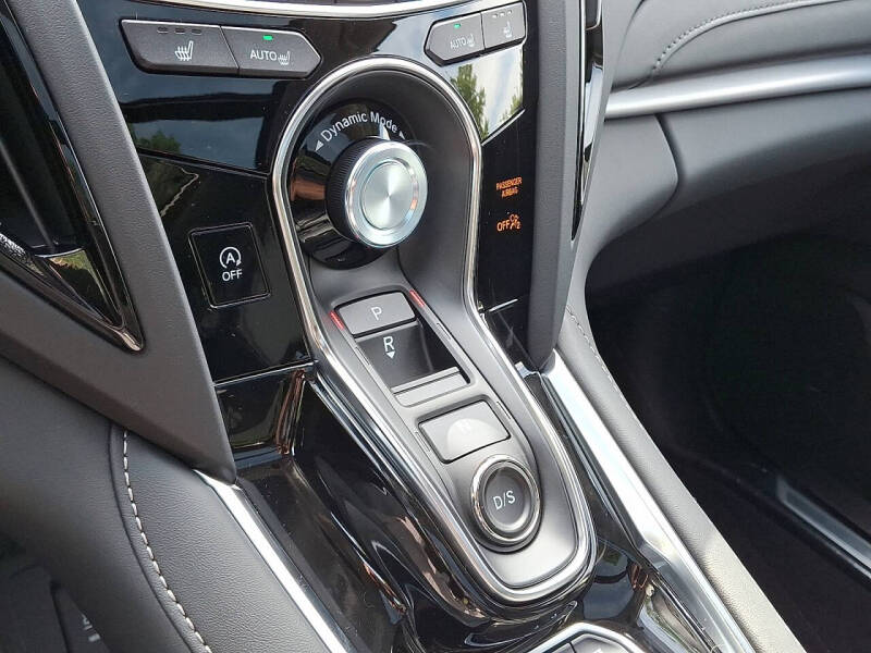 2025 Acura RDX SH-AWD w/Tech