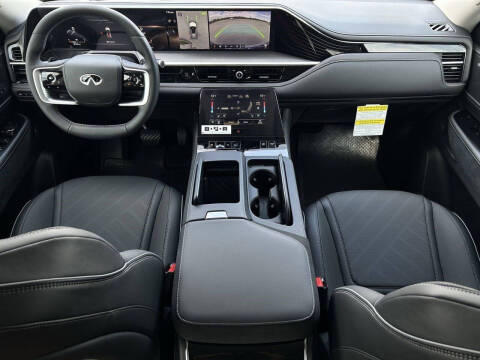 2026 Infiniti QX80 Luxe