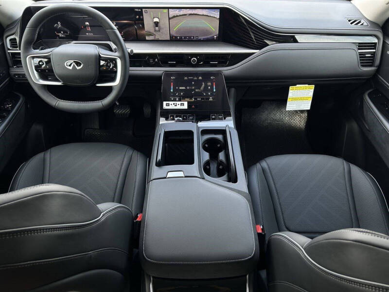 2026 Infiniti QX80 Luxe