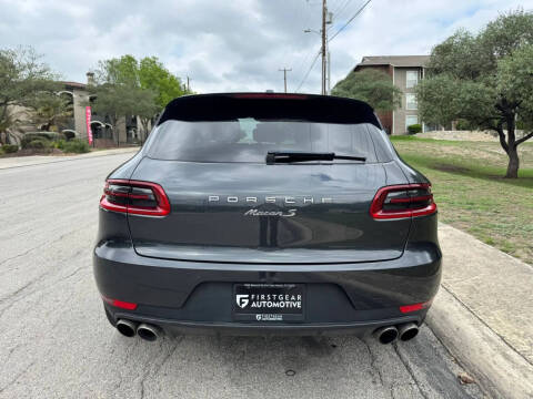 2017 Porsche Macan S